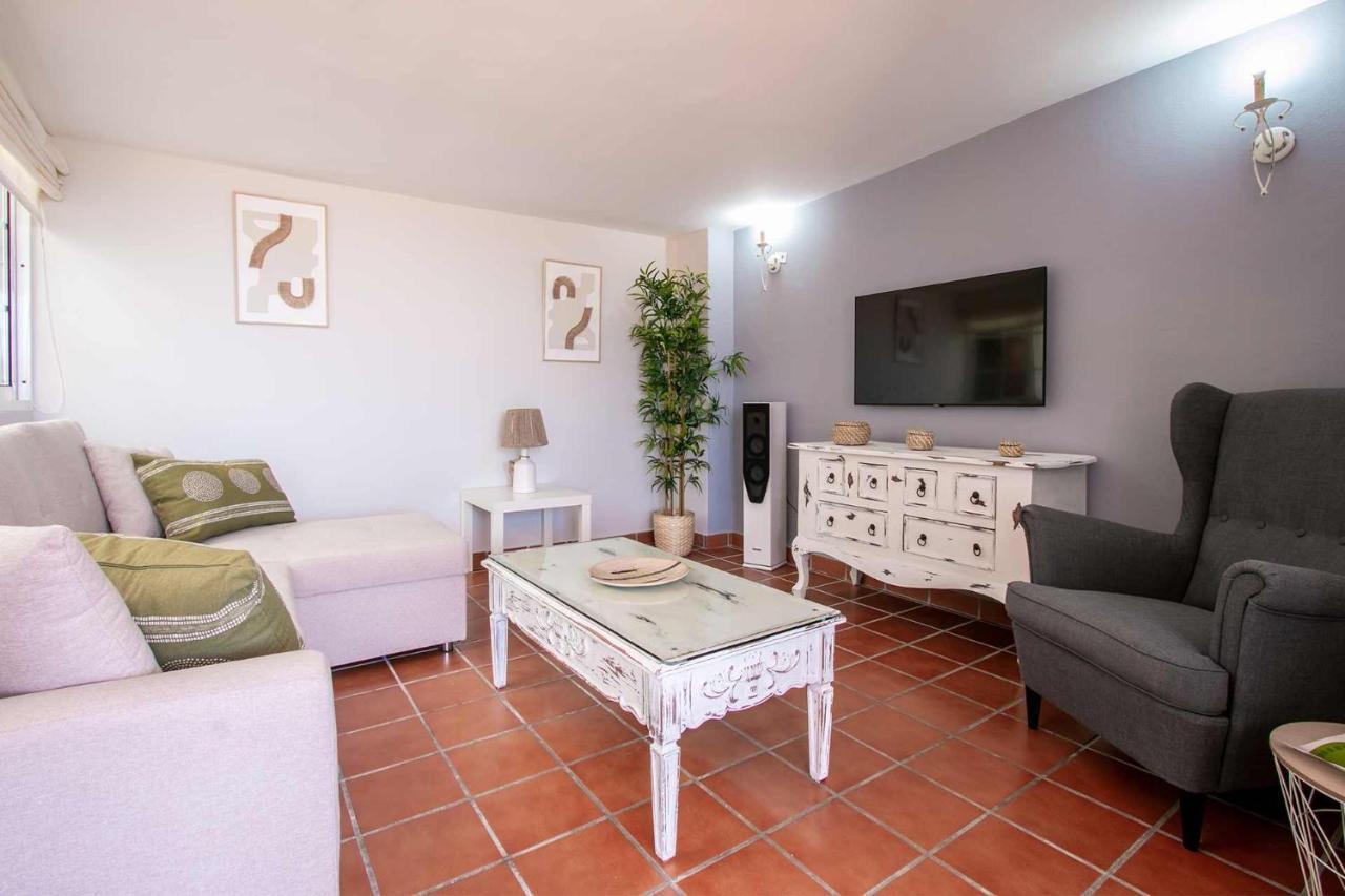 Lor Pintada Apartment ネルハ エクステリア 写真